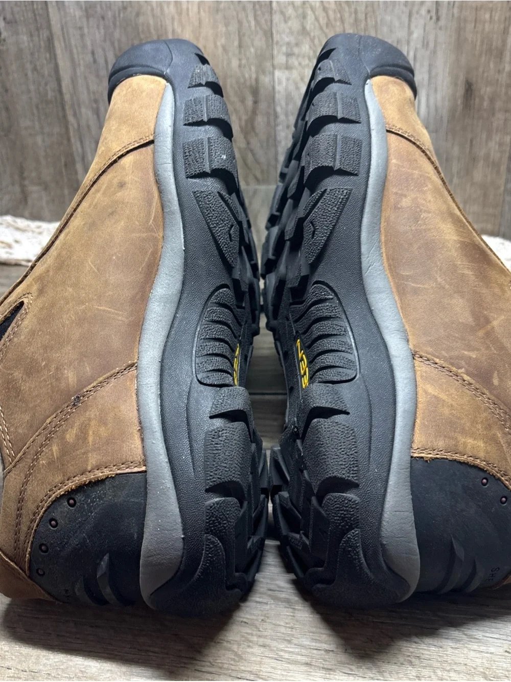 Keen preowned please